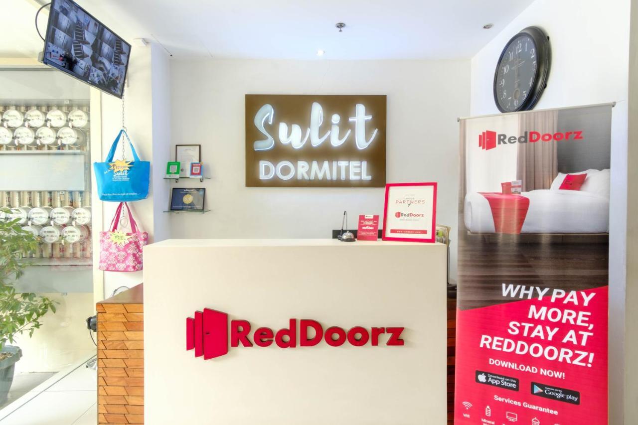 Reddoorz Near V Mapa Station Hotel Manilla Buitenkant foto